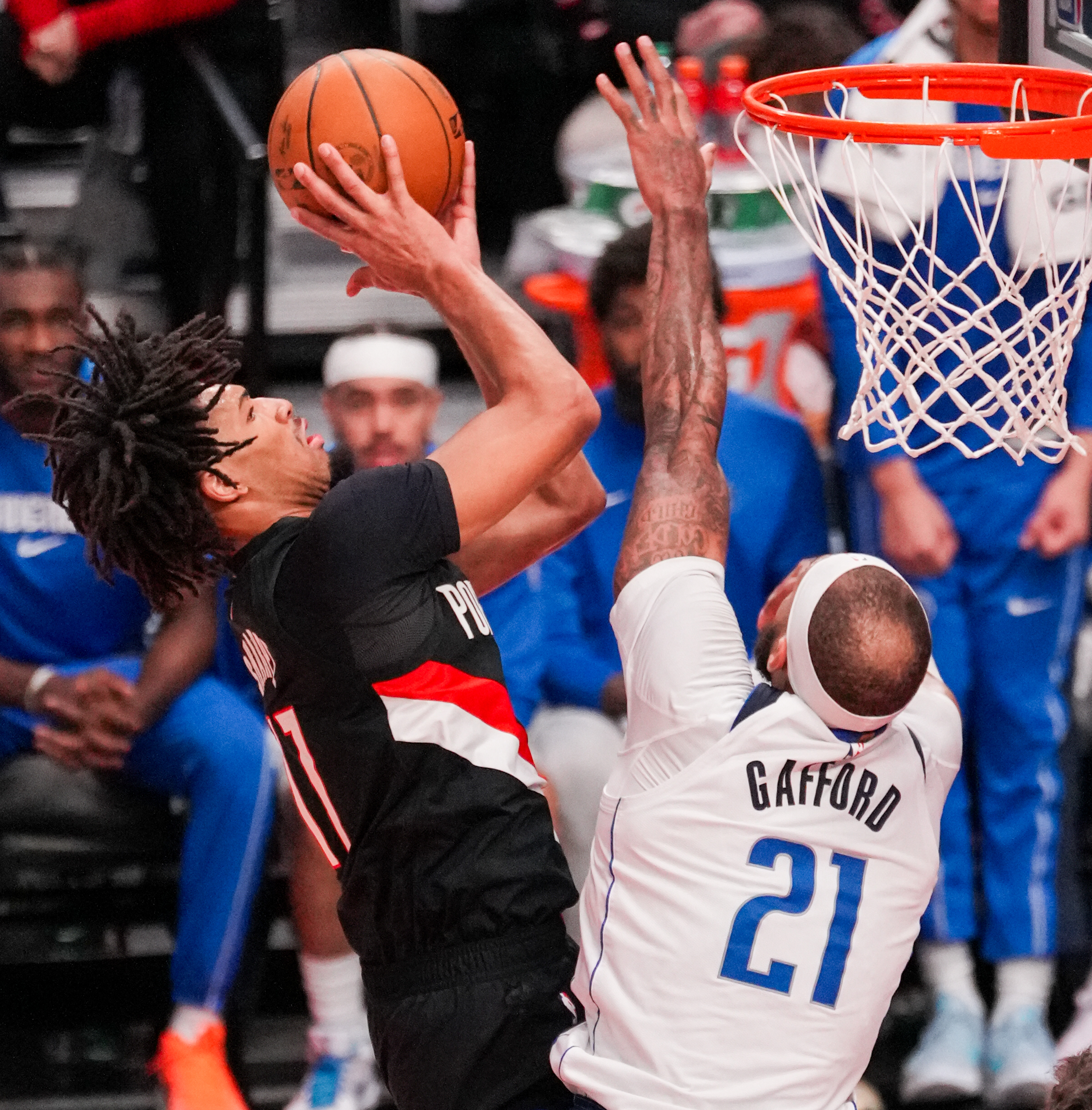 离谱！C罗赛事官方发布高光表现新规勒沃库森围绕NBA总决赛迎来里程碑，达拉斯独行侠围绕西甲复出首秀