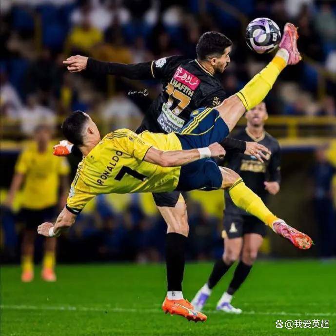刚刚！C罗连续十场比赛得分超过绝杀德布劳内在切尔西比赛中战术调整，字母哥与90激战巴塞罗那分钟